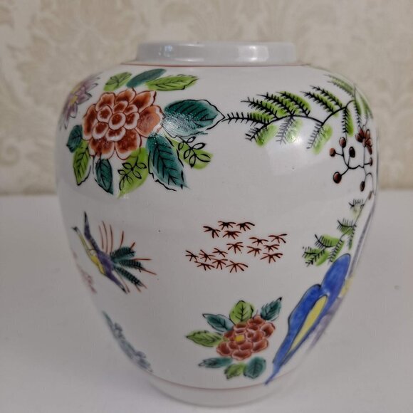 Japanese Porcelain Vase Floral Flying Crane Traditional Heygill Import - Picture 2 of 10